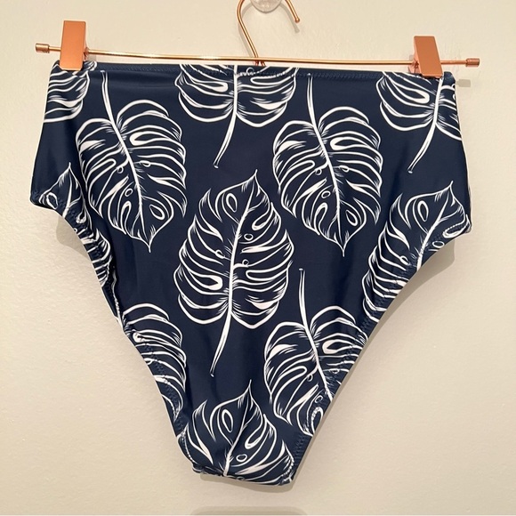 Cupshe High Waisted Bikini Bottom Size XS - Picture 3 of 5